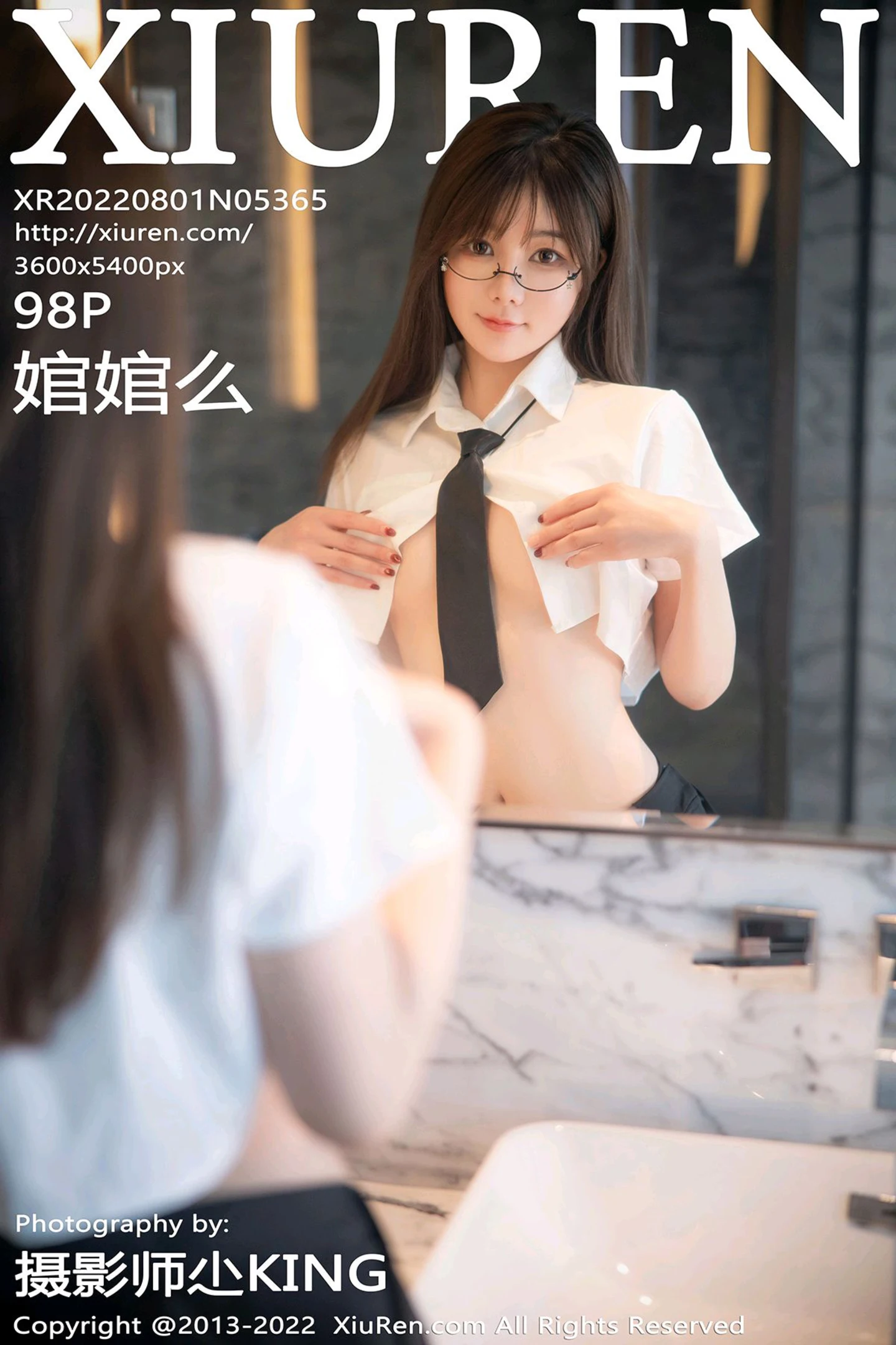 [XiuRen秀人网]No.5365_模特婠婠么性感学妹制服白色短T配黑短裙秀曼妙身姿诱惑写真98P-秀人网 - XiuRen.Xyz